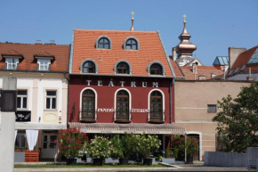 Teátrum Boutique Hotel  Дьор